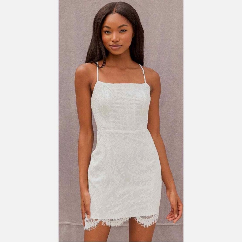Lulus Romantic Fate White Cream Lace Bodycon Mini Dress Medium NWT Bridal Grad